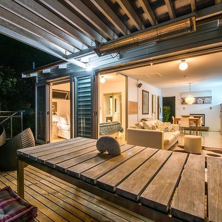 Bach On Burrell Villa Oneroa Exterior foto